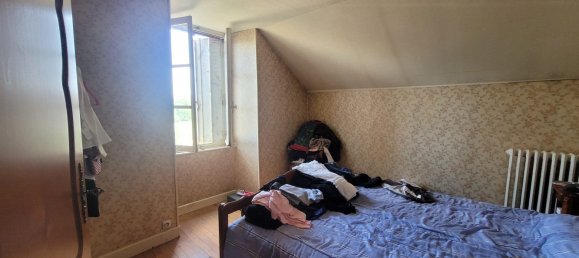 5 bedrooms House in Chateaumeillant, France No. 72418 24