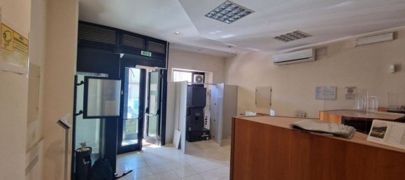  مكتب في Mazzarrone, Italy 177متر مربع رقم 374876 7