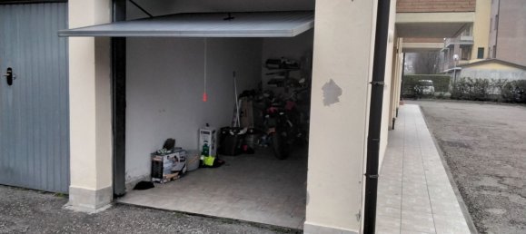 Квартира с 5 спальнями в Реджо Эмилия, Италия № 330215 2