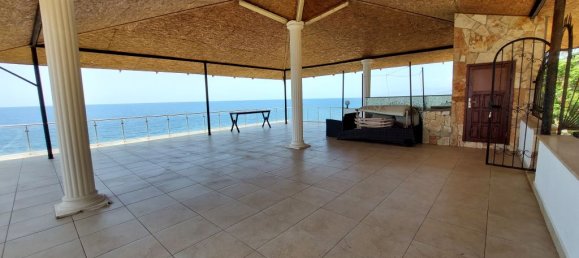 Villa 4+2 in Demirtas, Turkey No. 17503 2