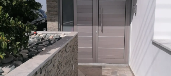 3 bedrooms Apartment in Dali, Cyprus No. 26084 2