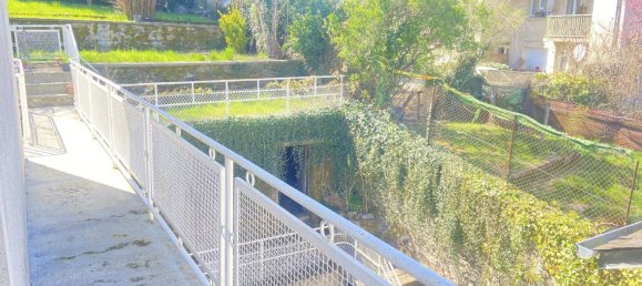 2 chambres Appartement à Uzerche, France No. 330769 12