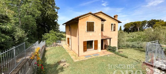 Дом с 3 спальнями в Лаятико, Италия № 105629 3