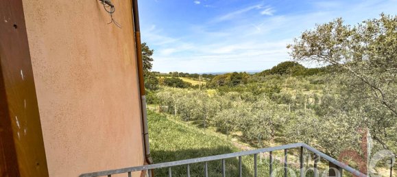 Дом с 3 спальнями в Лаятико, Италия № 105629 11