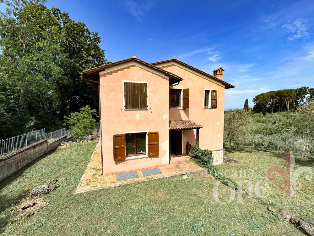 Дом с 3 спальнями в Лаятико, Италия № 105629