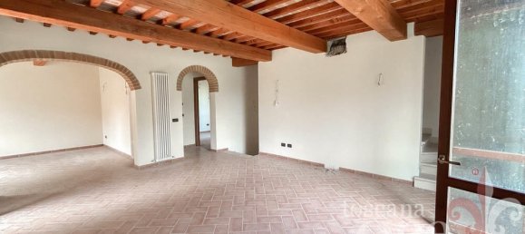 Дом с 3 спальнями в Лаятико, Италия № 105629 10