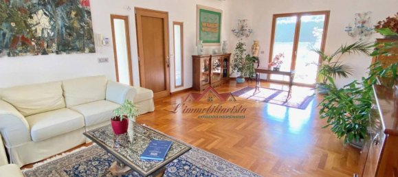 6 rooms Villa in Casamassima, Italy No. 147890 6