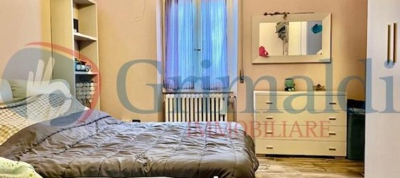 Casa de 4 divisões em Bresso, Italy N.º 233837 19