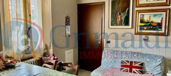 Casa de 4 divisões em Bresso, Italy N.º 233837 12