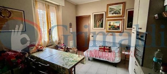 Casa de 4 divisões em Bresso, Italy N.º 233837 13