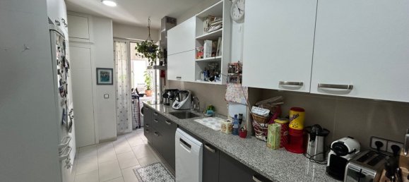 Apartamento de 3 dormitorios en Madrid, Spain No. 191389 12