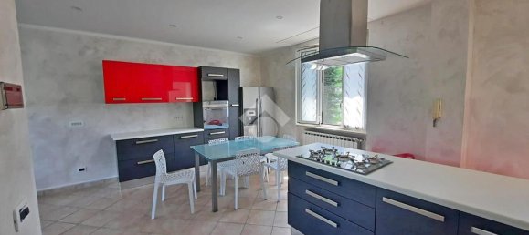 4 bedrooms House in Mathi, Italy No. 356636 4