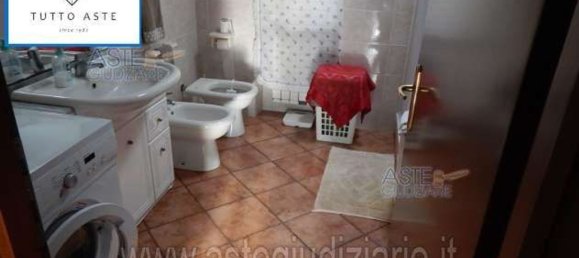 6-salle Appartement à Lariano, Italy No. 204573 14