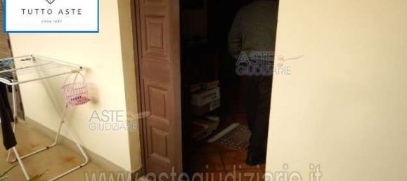 6-salle Appartement à Lariano, Italy No. 204573 10
