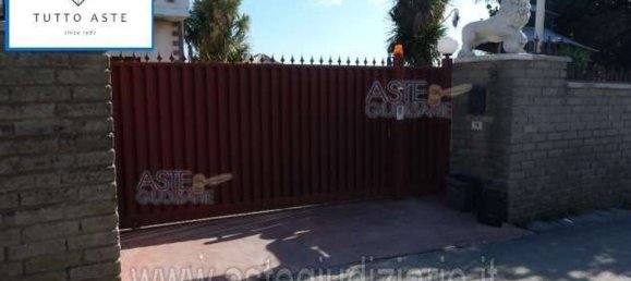 6-salle Appartement à Lariano, Italy No. 204573 18