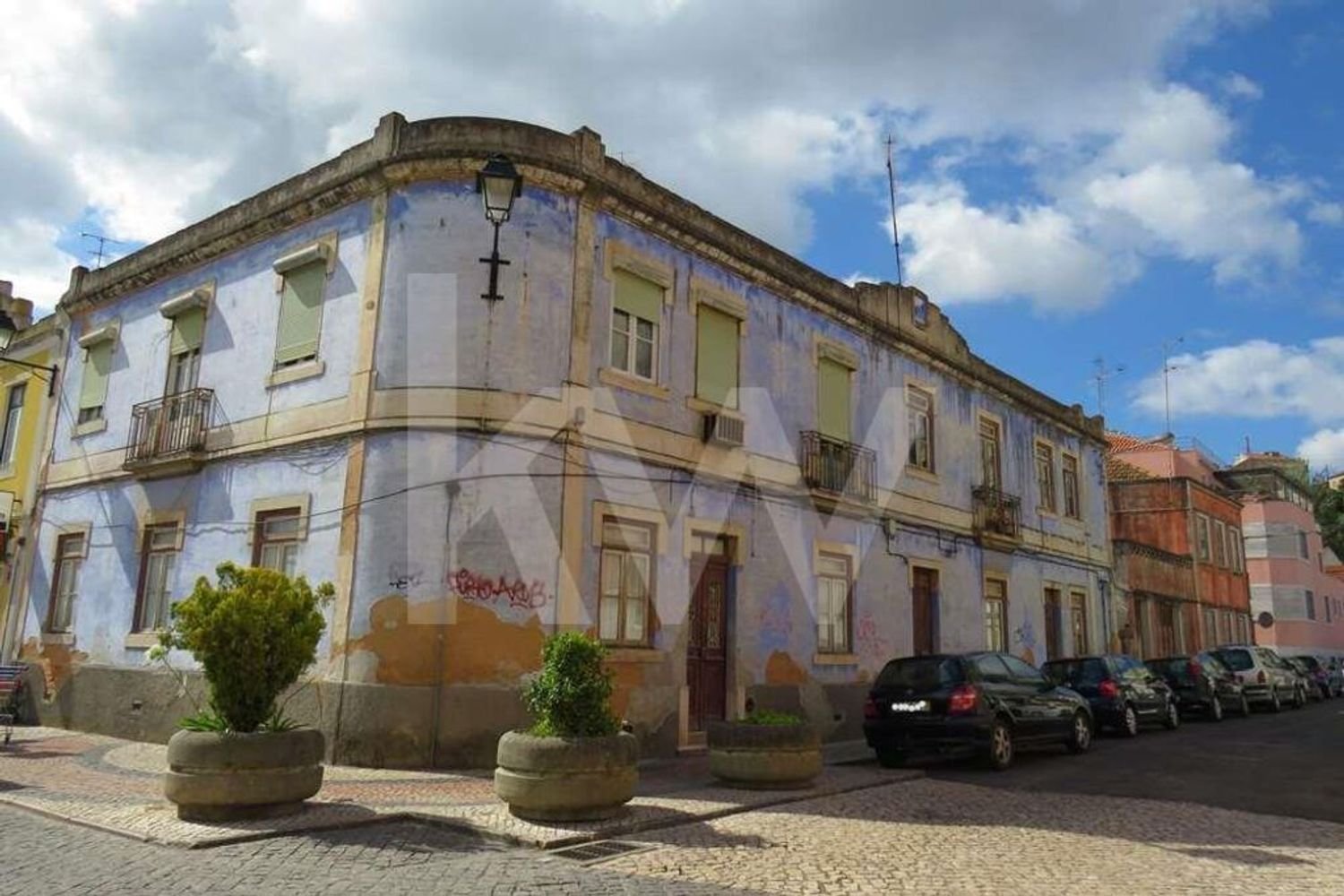 492m² Building in Vila Franca de Xira, Portugal No. 78569