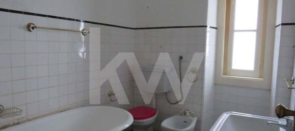 492m² Building in Vila Franca de Xira, Portugal No. 78569 10