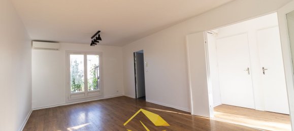 Casa T3 em Jouy-le-Moutier, France N.º 165622 3