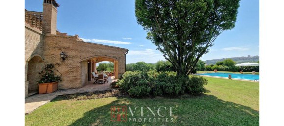 5 Schlafzimmer Haus in Montegranaro, Italy, Nr. 159645 10