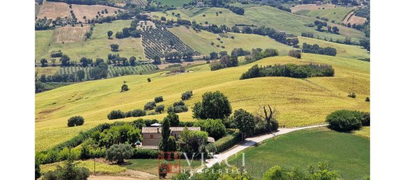 5 Schlafzimmer Haus in Montegranaro, Italy, Nr. 159645 26