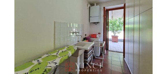 5 Schlafzimmer Haus in Montegranaro, Italy, Nr. 159645 11
