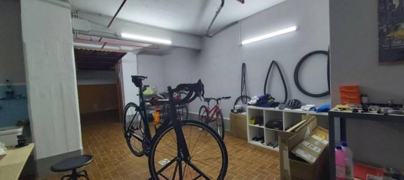 4 rooms Apartment in Genoa, Italy No. 72169 34