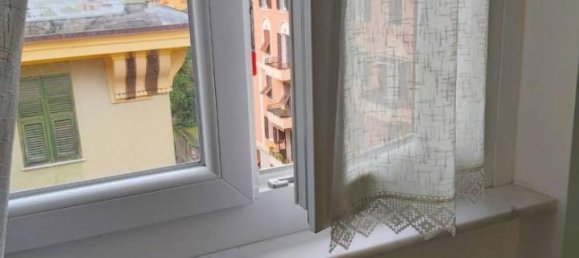 4 rooms Apartment in Genoa, Italy No. 72169 20