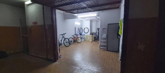 4 rooms Apartment in Genoa, Italy No. 72169 31