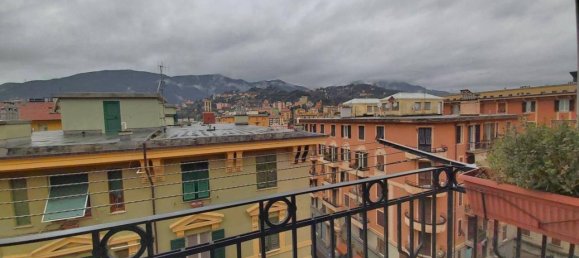 4 rooms Apartment in Genoa, Italy No. 72169 4