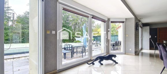 5 Schlafzimmer Haus in Fey, France, Nr. 233725 4