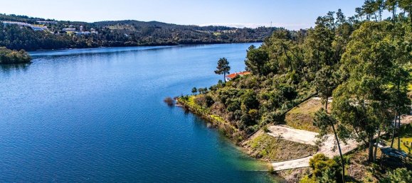 Terrain à Tomar, Portugal 1389m² No. 96191 23