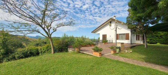 5 bedrooms Villa in Lazio, Italy No. 312291 6