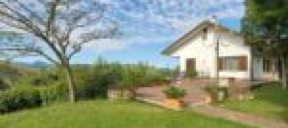 5 bedrooms Villa in Lazio, Italy No. 312291 2