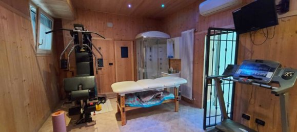 5 bedrooms Villa in Lazio, Italy No. 312291 25