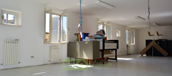4 Schlafzimmer Wohnung in Fermo, Italy, Nr. 9735 6