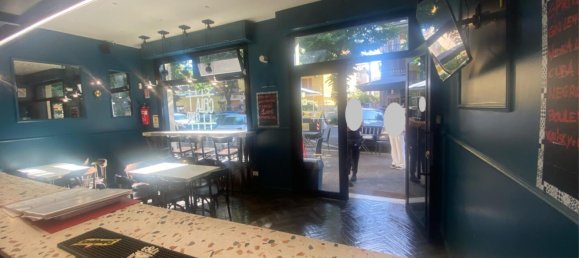 Commercial property in Rome, Italy No. 329074 4