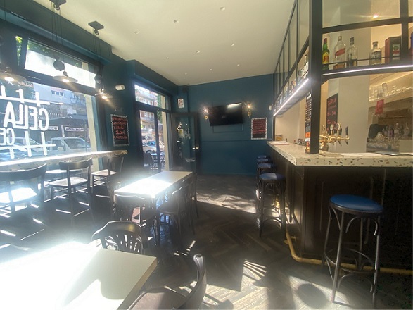  Commercial property in Rome, Italy No. 329074