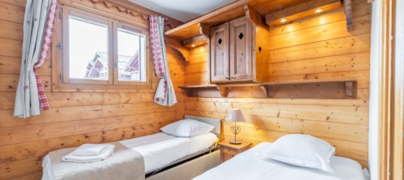 2 bedrooms Apartment in Les Allues, France No. 966 4