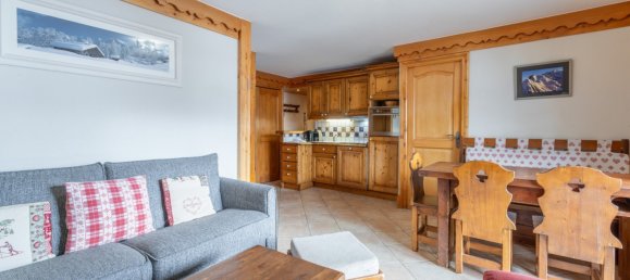 2 bedrooms Apartment in Les Allues, France No. 966 2