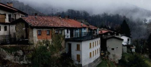 3 Schlafzimmer Wohnung in Cittiglio, Italy, Nr. 283516 22