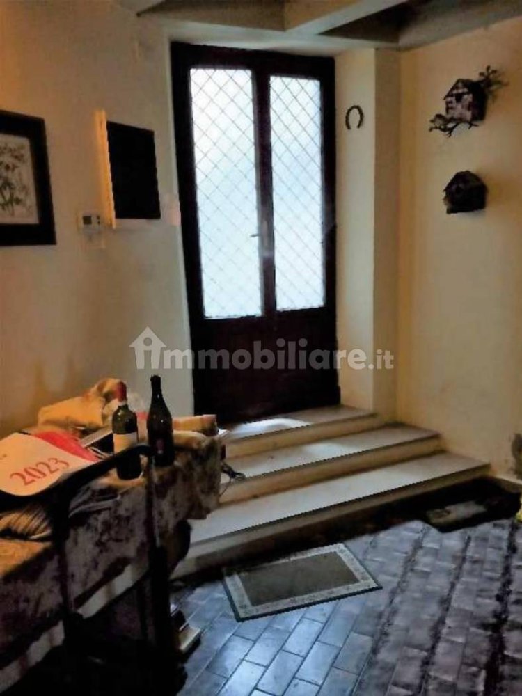 3 Schlafzimmer Wohnung in Cittiglio, Italy, Nr. 283516