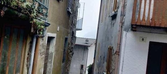 3 Schlafzimmer Wohnung in Cittiglio, Italy, Nr. 283516 19