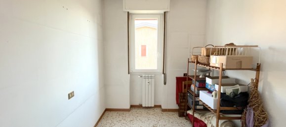 4 bedrooms Apartment in Sesto San Giovanni, Italy No. 118836 26