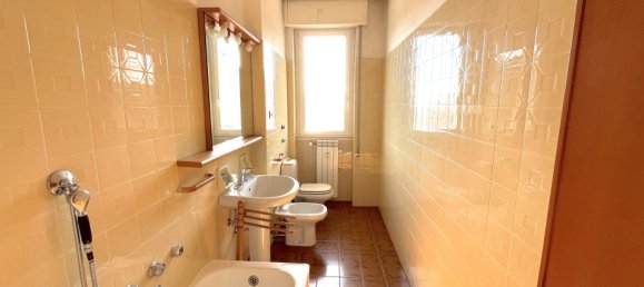 4 bedrooms Apartment in Sesto San Giovanni, Italy No. 118836 15