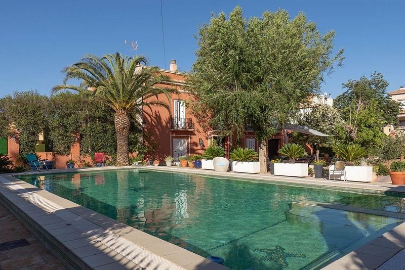 5 bedrooms House in Granada, Spain No. 231244