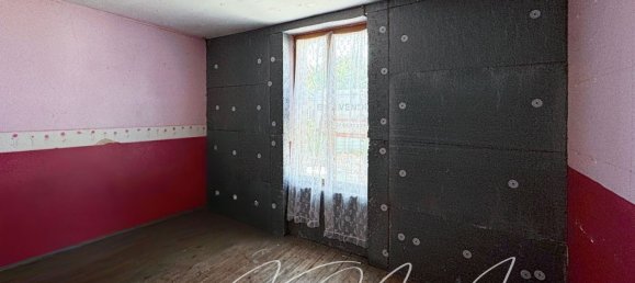 4 bedrooms House in Villiers-Saint-Georges, France No. 143560 12