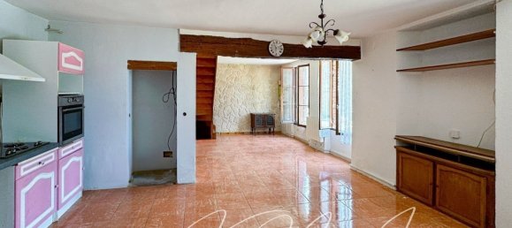 4 bedrooms House in Villiers-Saint-Georges, France No. 143560 2