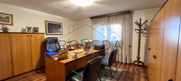 Casa de 3 dormitorios en Casier, Italy No. 380892 28