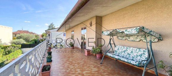 Casa de 3 dormitorios en Casier, Italy No. 380892 3