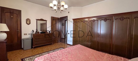 Casa de 3 dormitorios en Casier, Italy No. 380892 17